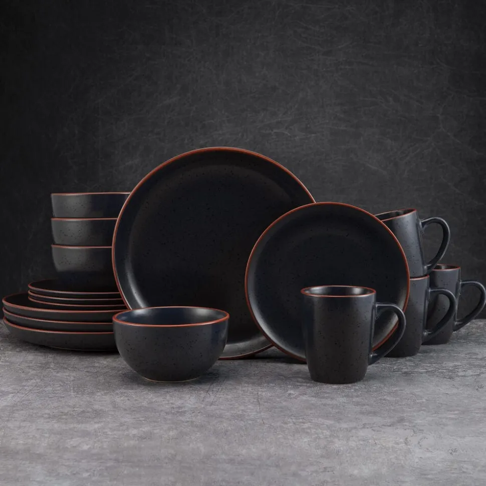 Hunter Black 16 Piece Dinnerware Set, Service for 4